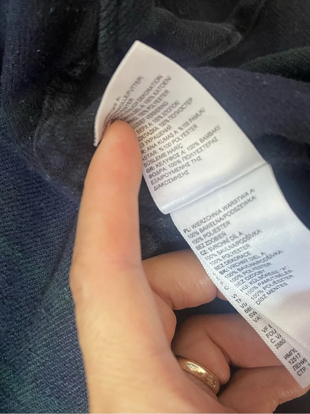 The north face  long-sleeve button-down shirt size M